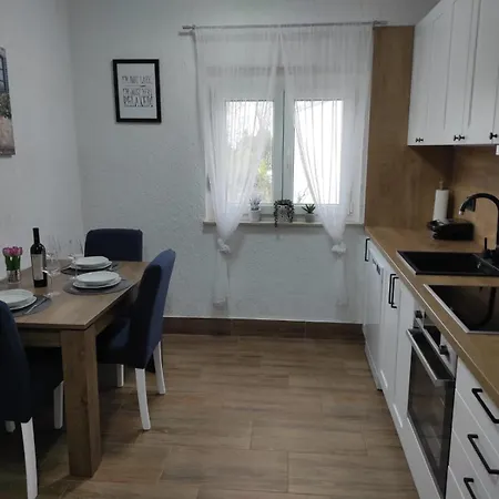 Jenny-porec Apartment Kosinozici